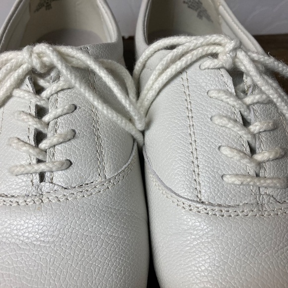 Easy Spirit Shoes Womens 8 M Motion Sneakers Oxford Leather Low Top Lace Up - Picture 5 of 12